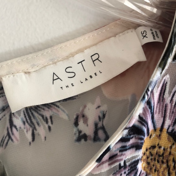 Tyler Ruffle Hem Floral Dress by ASTR The Label - Picture 4 of 8